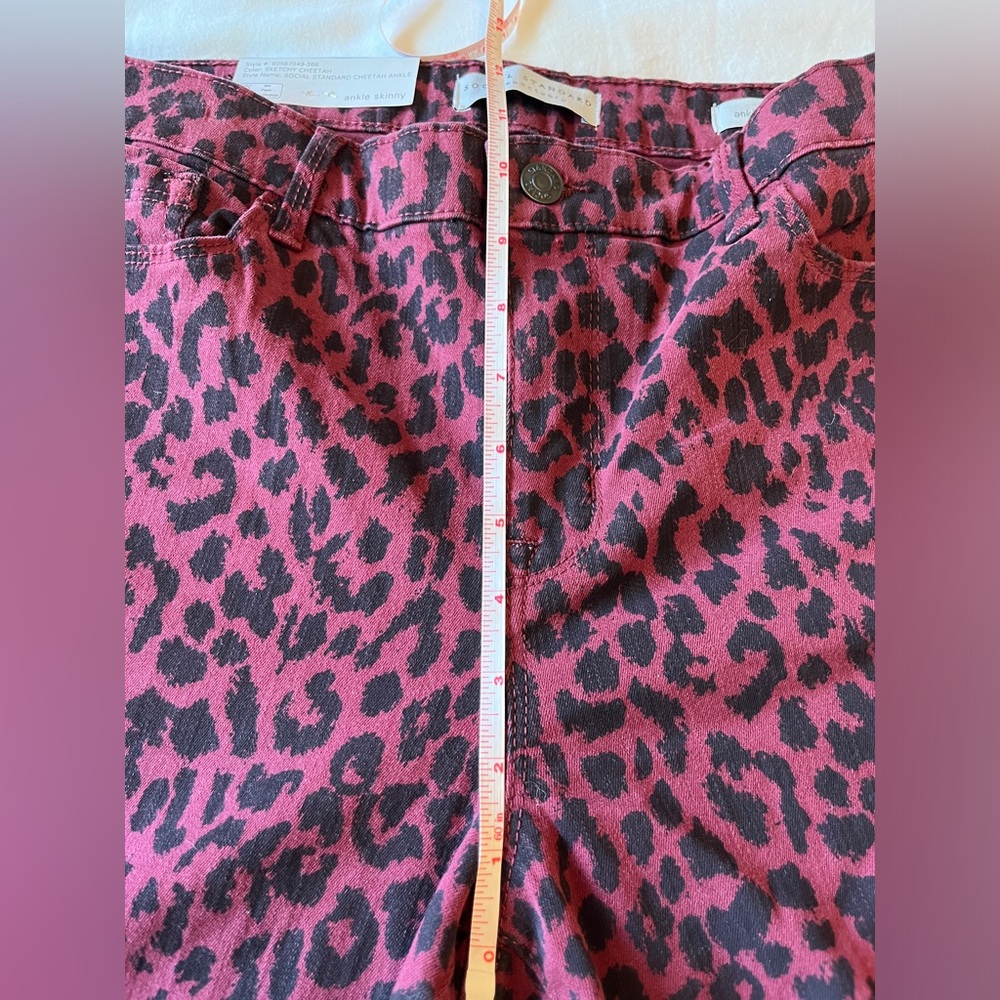 Social Standard by Sanctuary Ankle Skinny “Cheetah” Jeans Size 10 Deep Red NWT - Picture 10 of 10